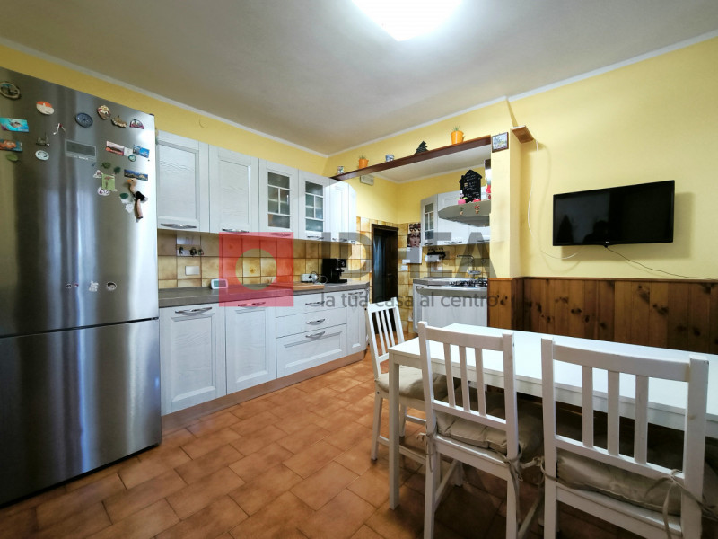 SILEA - LANZAGO CENTRO
RIFERIMENTO "AASI2"

Nel cuore della servitissima zona di Lanzago, nel com...