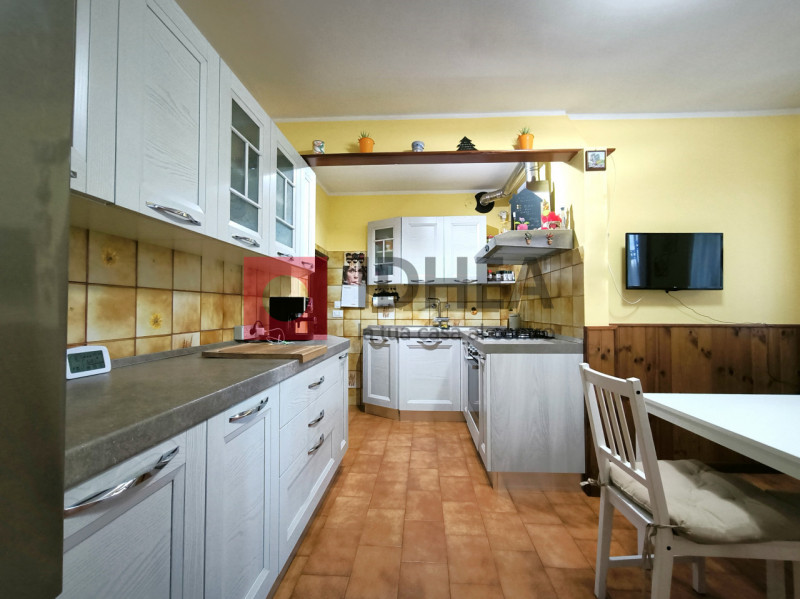 SILEA - LANZAGO CENTRO
RIFERIMENTO "AASI2"

Nel cuore della servitissima zona di Lanzago, nel com...