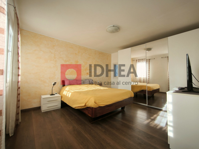 SILEA - LANZAGO CENTRO
RIFERIMENTO "AASI2"

Nel cuore della servitissima zona di Lanzago, nel com...