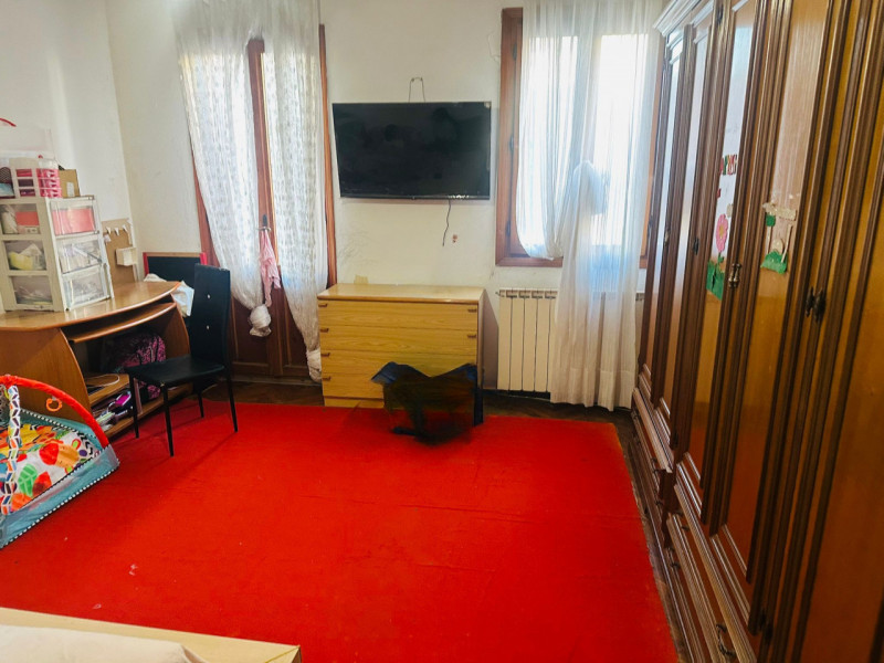 MARGHERA - ZONA VIA BECCARIA - vicino piazzale Parmesan - in posizione comodissima a tutti i mezz...