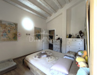 Endteil eines Bauernhauses mit Garten, Landschaft von Vinci, Toskana