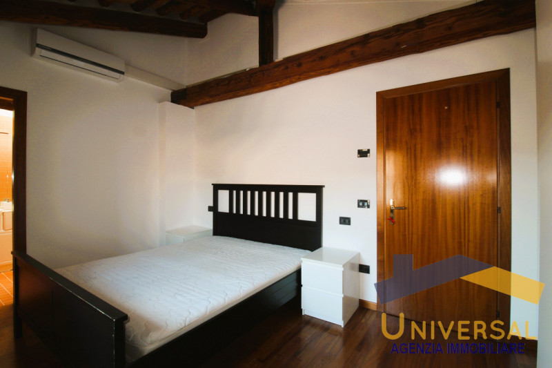 CITTADELLA – In pieno centro storico, cosa che permette di raggiungere tutti i servizi e negozi c...