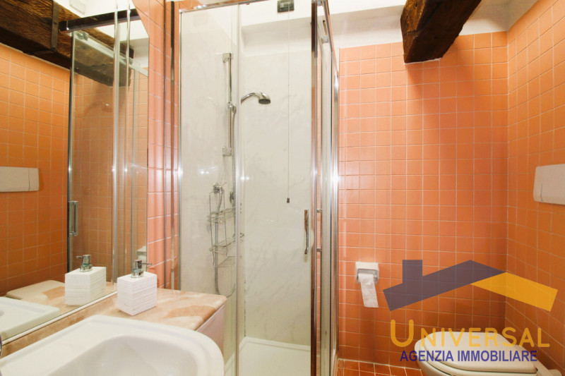 CITTADELLA – In pieno centro storico, cosa che permette di raggiungere tutti i servizi e negozi c...