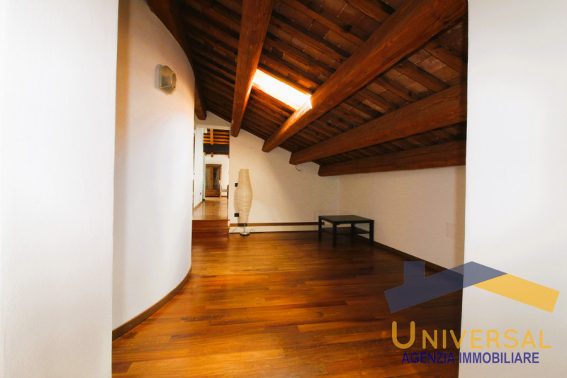 CITTADELLA – In pieno centro storico, cosa che permette di raggiungere tutti i servizi e negozi c...