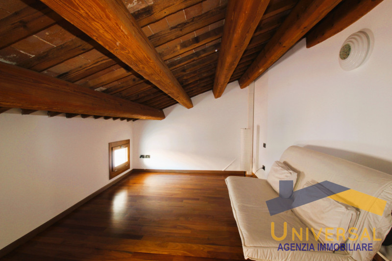 CITTADELLA – In pieno centro storico, cosa che permette di raggiungere tutti i servizi e negozi c...