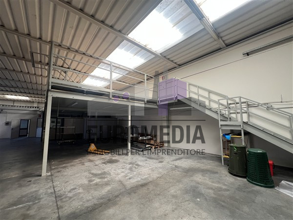 MONTEBELLO VICENTINO: Rif. 1548 - ANTONIO - Per info 338.4892021 – EUROMEDIA propone in zona prod...