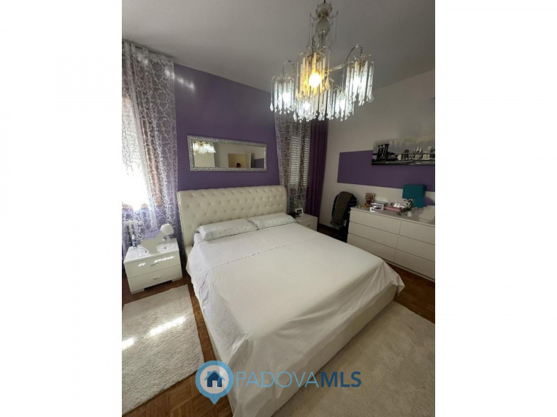 Immobile in esclusiva al Gruppo Padova MLS
Nel cuore del quartiere Pio X° a due minuti dal centro...