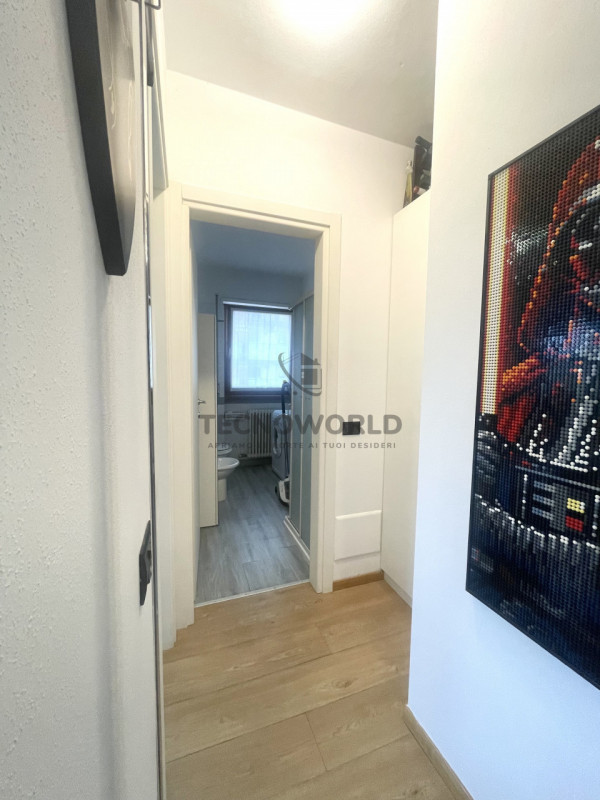 Scopri questo affascinante appartamento bilocale situato a Bassano del Grappa, a pochi passi dal ...