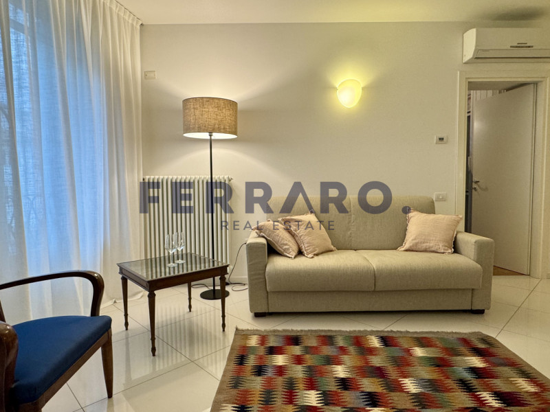 Treviso, Centro Storico. Codice LA3. Appartamento situato nel cuore del centro storico di Treviso...