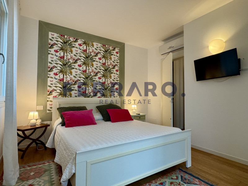 Treviso, Centro Storico. Codice LA3. Appartamento situato nel cuore del centro storico di Treviso...