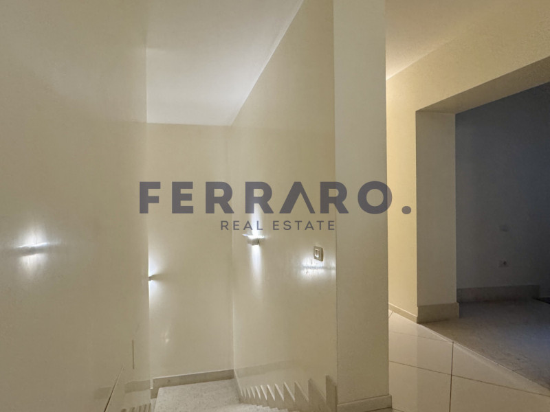 Treviso, Centro Storico. Codice LA3. Appartamento situato nel cuore del centro storico di Treviso...