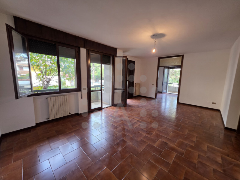 Indipendenza, giardino e tutti i servizi a piedi

Nel prestigioso quartiere Pescarini di Abano Te...