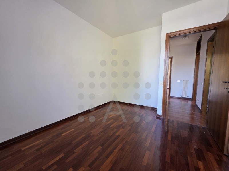 Indipendenza, giardino e tutti i servizi a piedi

Nel prestigioso quartiere Pescarini di Abano Te...