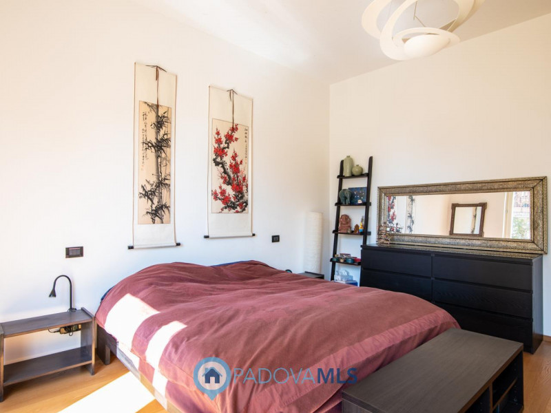 Immobile in esclusiva al Gruppo Padova MLS

*Appartamento in Vendita: Eleganza e Comfort nel Cuor...