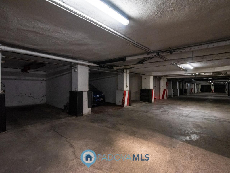 Immobile in esclusiva al Gruppo Padova MLS

*Appartamento in Vendita: Eleganza e Comfort nel Cuor...