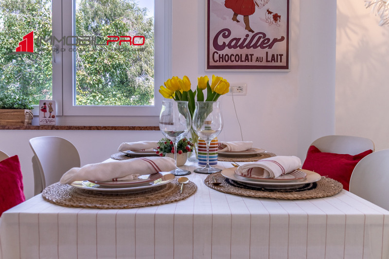 NUOVO TRICAMERE AL PIANO PRIMO IN CLASSE A1!!!

Proponiamo in vendita meraviglioso appartamento t...