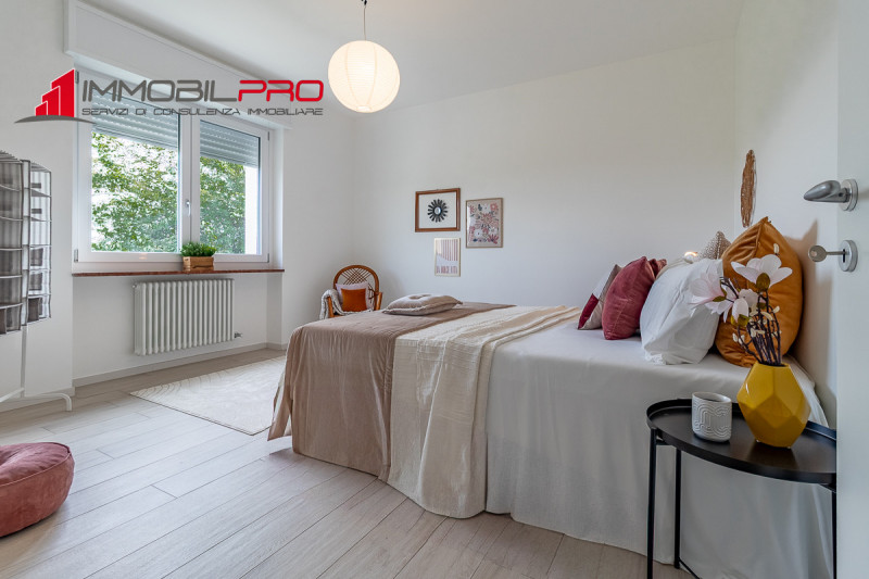 NUOVO TRICAMERE AL PIANO PRIMO IN CLASSE A1!!!

Proponiamo in vendita meraviglioso appartamento t...