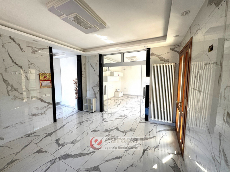 A 5 km. da Ospedaletto (VI) e dal casello Vicenza Nord, precisamente in v. Molino a Bolzano Vicen...