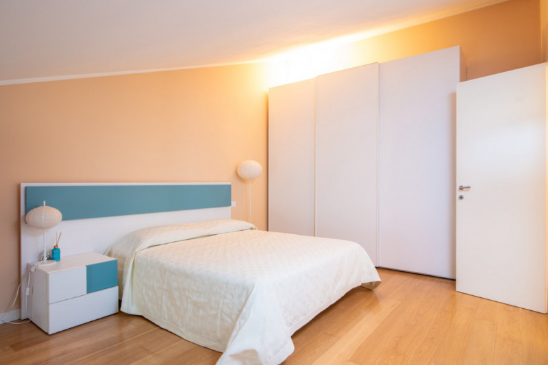 Teolo, nel tranquillo e ricercato quartiere residenziale di San Biagio, proponiamo in vendita rec...