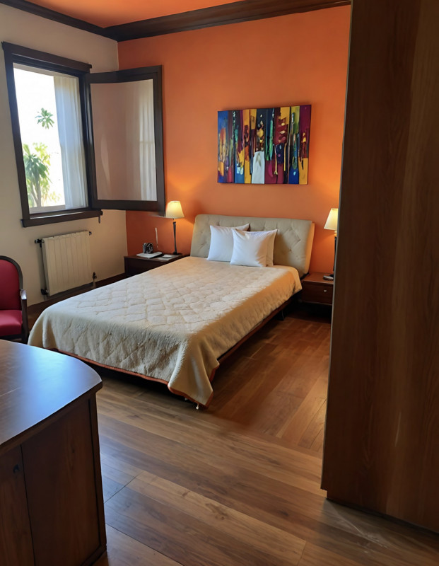 (Per INFO Stefania 3409601861) In vendita straordinaria casa singola terratetto situata a Montebe...