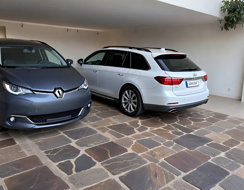 (Per INFO Stefania 3409601861) In vendita straordinaria casa singola terratetto situata a Montebe...