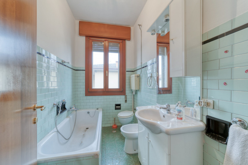 Nel pieno centro di Saccolongo, in una posizione strategica e comoda a tutti i principali servizi...