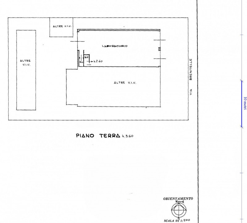 A Caselle di Selvazzano sulla via Brentella proponiamo in vendita una proprietà di più di 200 met...