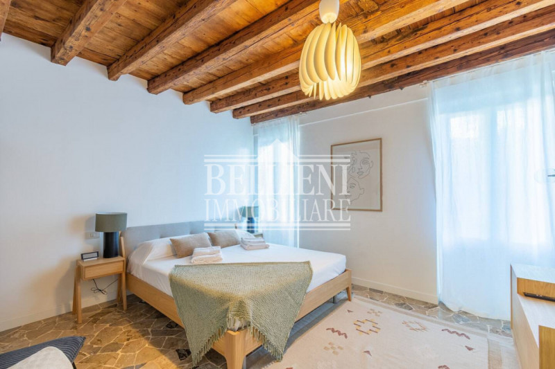 SAN BIAGIO - Proponiamo in vendita un appartamento al piano primo di un elegante complesso reside...