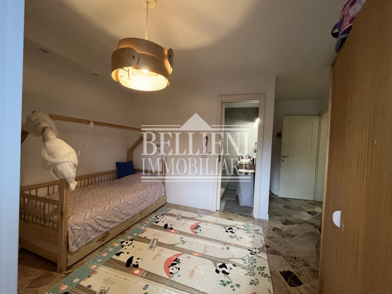 SAN BIAGIO - Proponiamo in vendita un appartamento al piano primo di un elegante complesso reside...