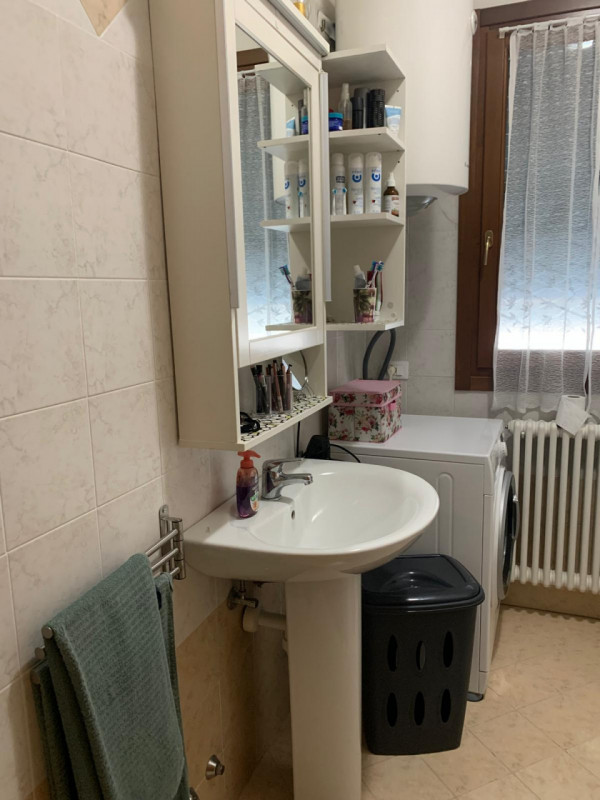 Vendo appartamento a Gazzo località Grossa, appena terminati lavori del 110,comprende fotovoltaic...