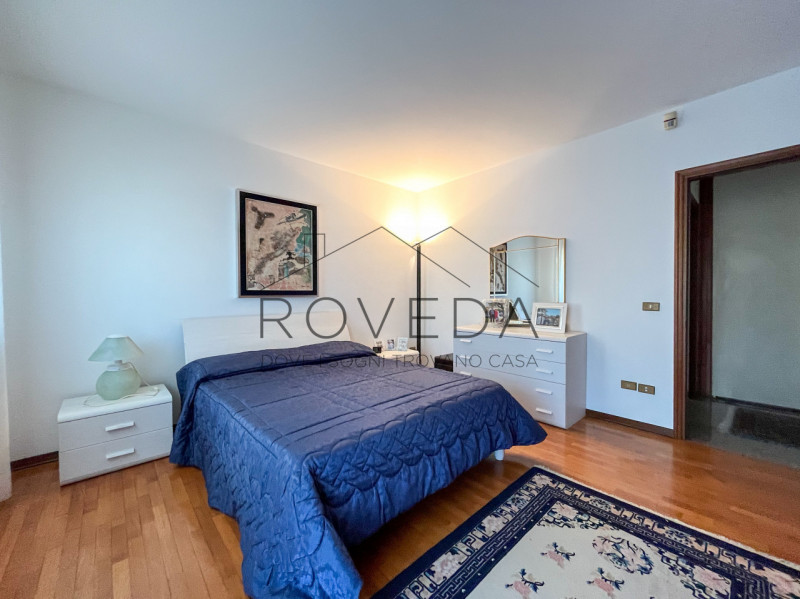 DOSSON DI CASIER 

RIFERIMENTO: CR10

L'agenzia Roveda Immobiliare ha il piacere di presentarvi, ...