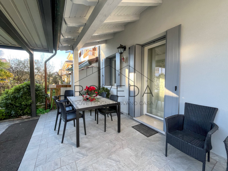 DOSSON DI CASIER 

RIFERIMENTO: CR10

L'agenzia Roveda Immobiliare ha il piacere di presentarvi, ...