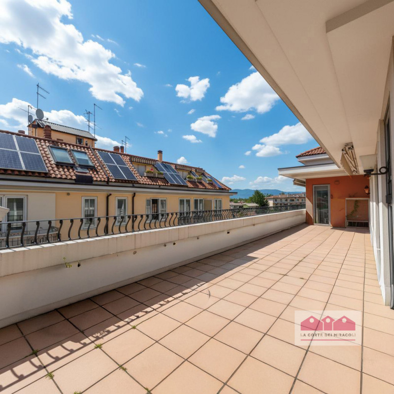 ZONA ARACELI: SEI ALLA RICERCA DI UN APPARTAMENTO CON AMBIENTI AMPI DA PERSONALIZZARE SECONDO I T...