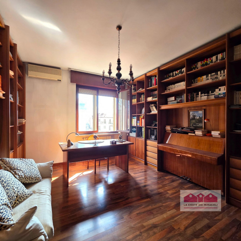 ZONA ARACELI: SEI ALLA RICERCA DI UN APPARTAMENTO CON AMBIENTI AMPI DA PERSONALIZZARE SECONDO I T...