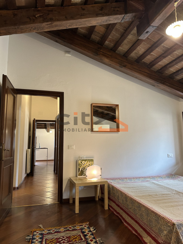 Ami vivere il Centro di Bassano? 
Proponiamo un appartamento bicamere in ottime condizioni che si...