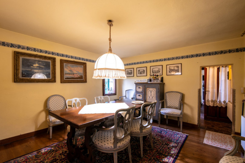 Se sei stanco di cercare casa con terreno sui colli e doverti allontanare troppo dai servizi, que...