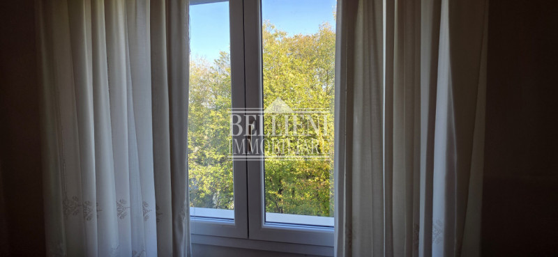 SANTA BERTILLA - Proponiamo in vendita al sesto piano con ascensore, un luminoso appartamento rec...