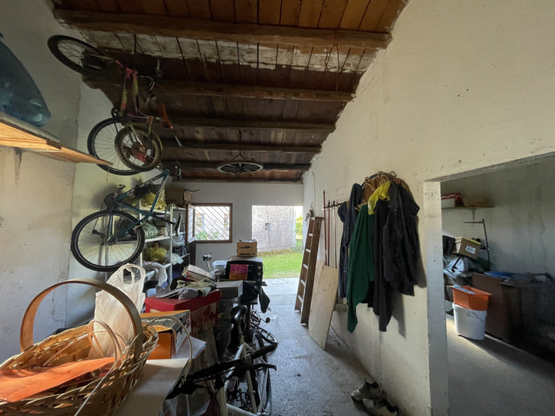 NOSTRA ESCLUSIVA: a pochi passi dal centro di Casella d'Asolo siamo a proporre in vendita una por...