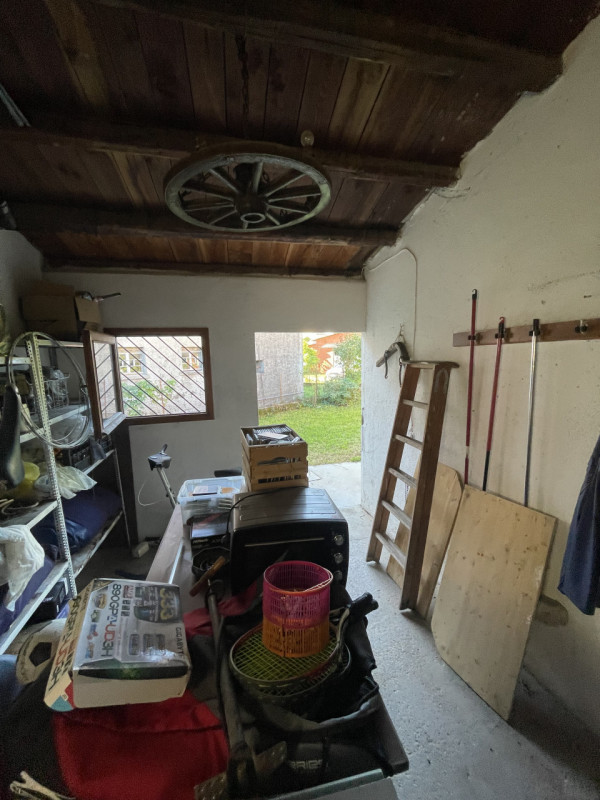 NOSTRA ESCLUSIVA: a pochi passi dal centro di Casella d'Asolo siamo a proporre in vendita una por...