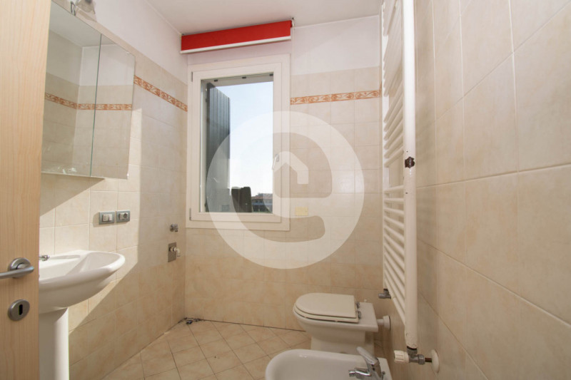 Scopri un'opportunità unica nel cuore di San Giorgio delle Pertiche, nella frazione di Arsego. Qu...