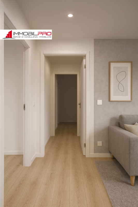 In tranquillo contesto di Schio, proponiamo porzione di bifamiliare di 144 mq al piano terra, att...