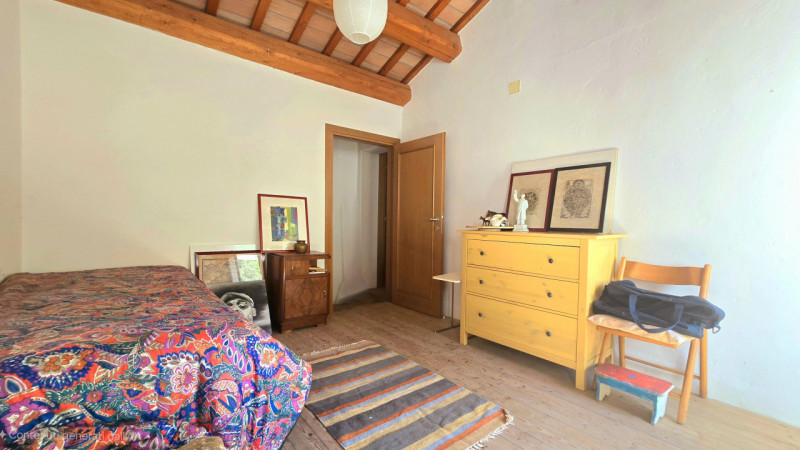 Rif. RU60 - Proponiamo in vendita deliziosa proprietà composta da abitazione principale, fienile,...