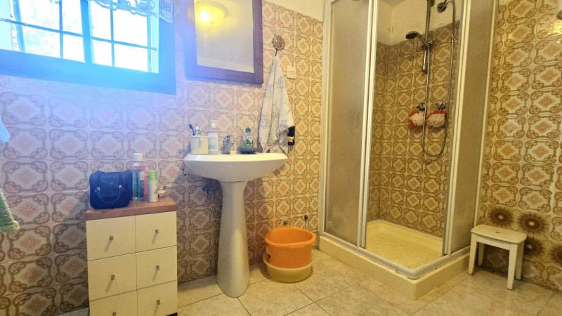 Rif. RU60 - Proponiamo in vendita deliziosa proprietà composta da abitazione principale, fienile,...