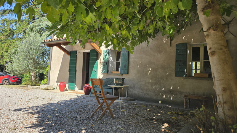 Rif. RU60 - Proponiamo in vendita deliziosa proprietà composta da abitazione principale, fienile,...