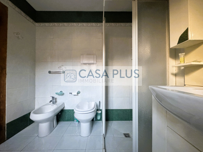 Voltago Agordino, immersa nel verde e nella tranquillità, ma comoda alle principali vie di comuni...