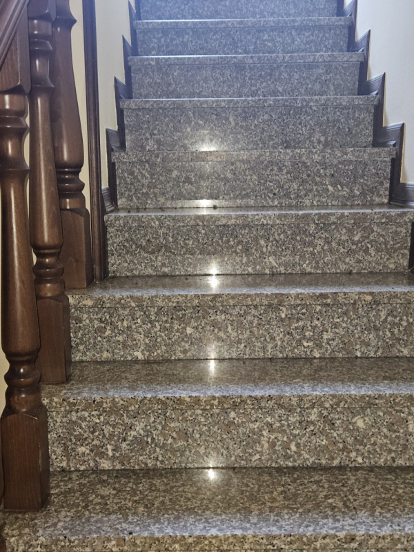 In un zona tranquilla del Comune di Sant'Urbano, precisamente nella frazione di Carmignano, propo...