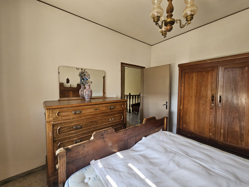 In un zona tranquilla del Comune di Sant'Urbano, precisamente nella frazione di Carmignano, propo...