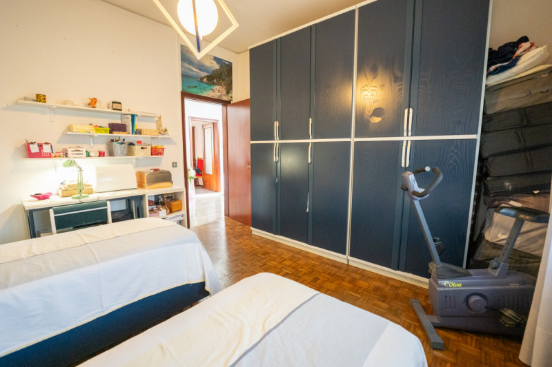 Legnaro loc. Volparo, comoda ai servizi e alle scuole, proponiamo casa singola degli anni ‘90 dis...