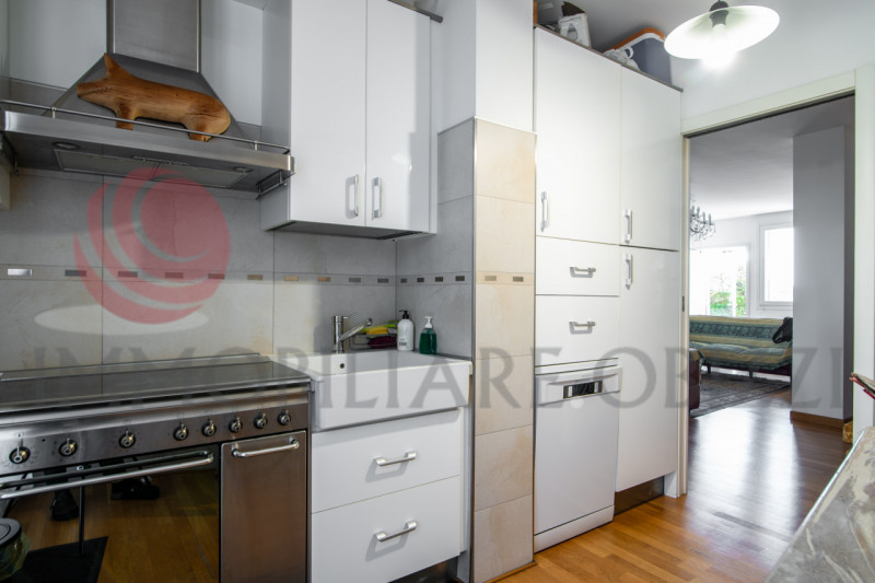 PADOVA - Savonarola fuori mura - Proponiamo in vendita appartamento con terrazza di 50MQ con vist...