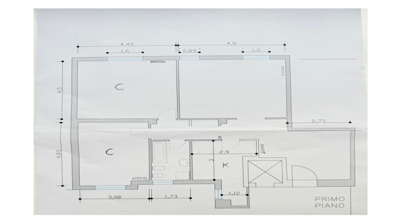 In posizione strategica, a due passi dalle mura nord della città, SPAZIOSO E LUMINOSO APPARTAMENT...